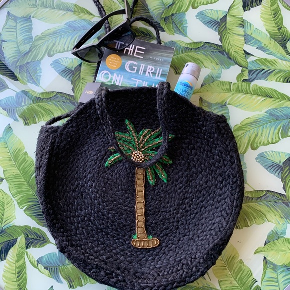 Forever 21 Handbags - Palm Tree straw bag